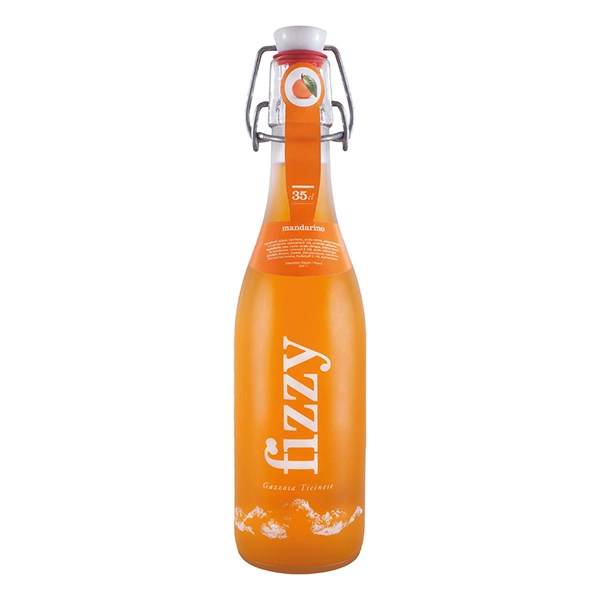 Gazzosa Fizzy Mandarine - Die spritzige Mandarinenfrische in jeder Flasche.