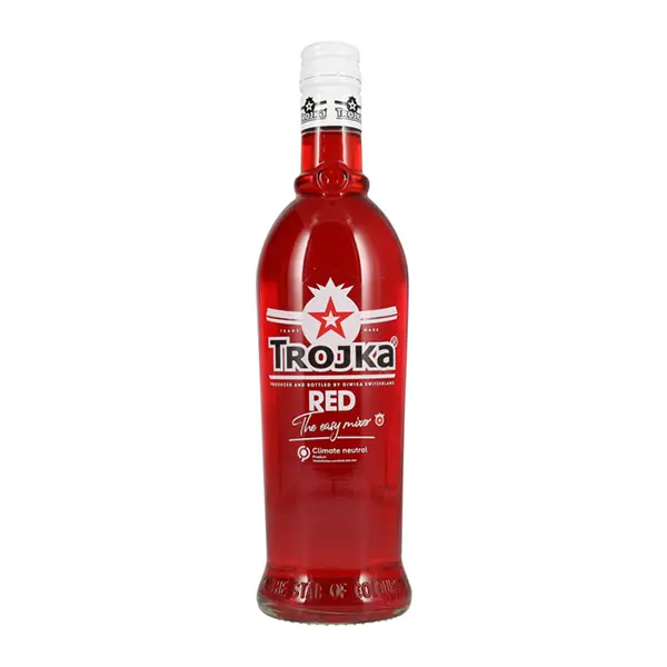 Vodka Red Trojka: Eine Flasche des russischen Wodkas mit fruchtigem und erfrischendem Charakter