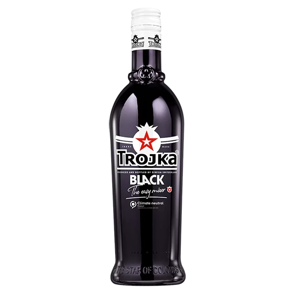 Trojka Vodka Black Flasche
